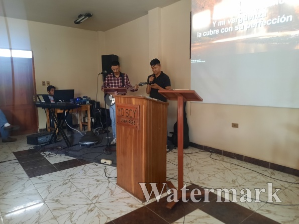 Domingo con Hermanos